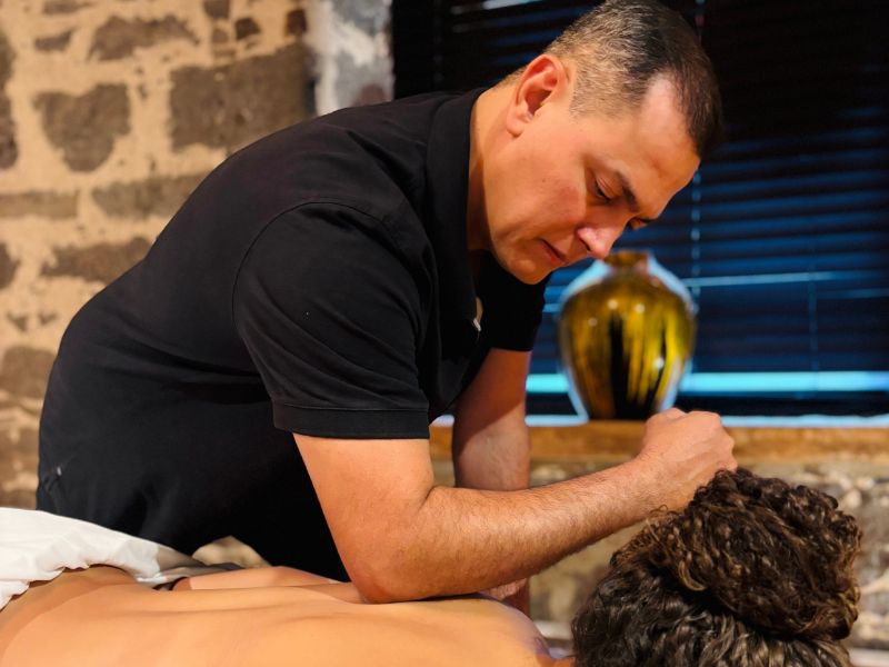therapist montreal, massage therapy montreal, professional massage montreal, relaxation massage montreal, deep tissue massage montreal, sports massage montreal, registered massage therapist montreal, therapeutic massage montreal, pain relief massage montreal, wellness therapy montreal, holistic therapy montreal, stress relief massage montreal, best massage therapist montreal, body therapy montreal, muscle recovery massage montreal